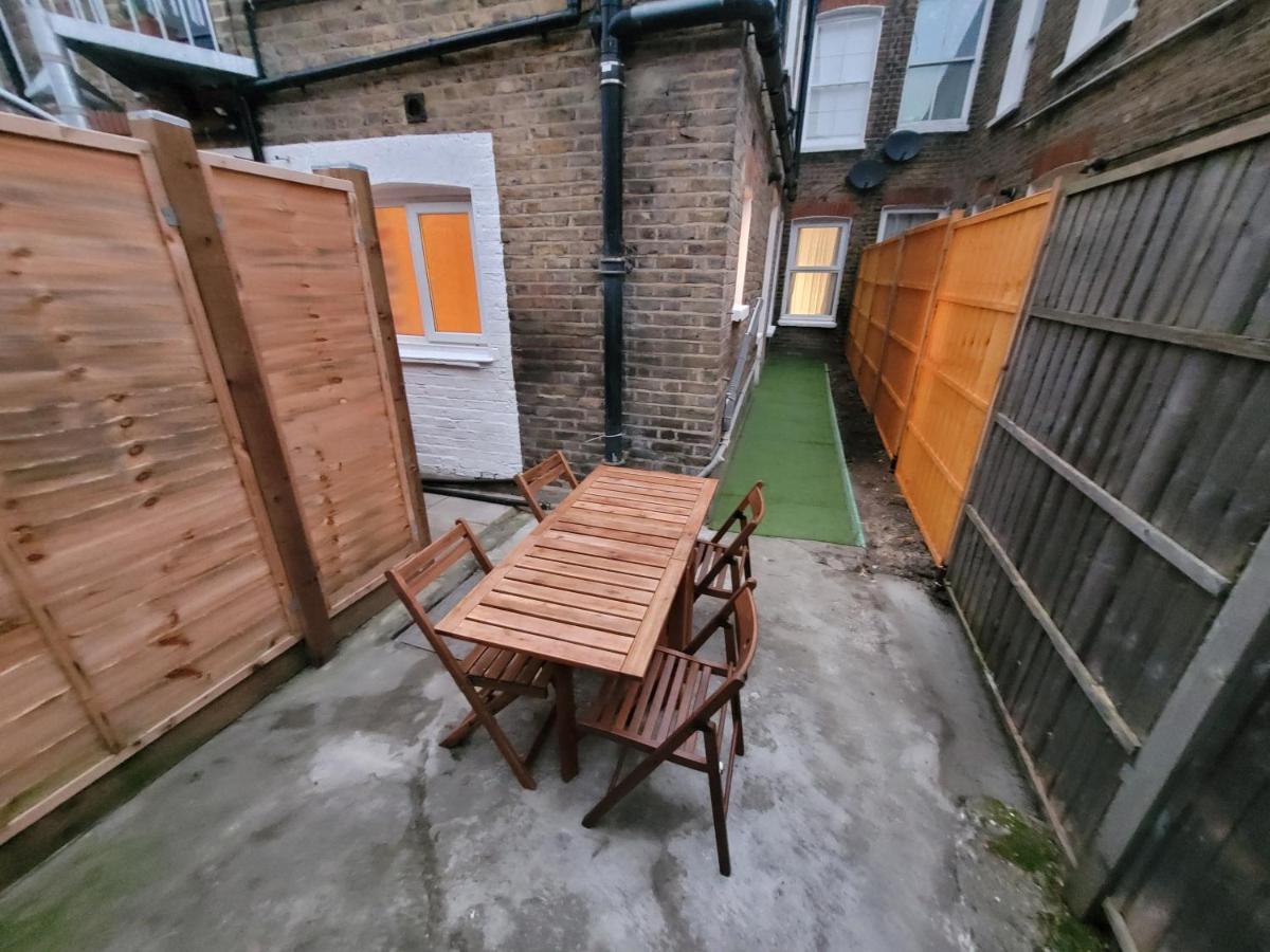 Spacious 2 Bedroom House In Central London With Garden Exterior foto